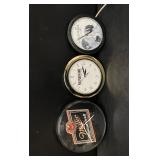 Lot of 3 clocks: Miller Genuine Draft, Windsor Canadian Whiskey, Lindeman