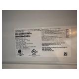 Frigidaire Top Freezer Refrigerator 30in x 28in x 66in
