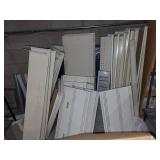 Retail Store POG Board Gondola Shelving with Pegboard and Steel Shelves