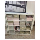 White Cubby Storage Shelf with 16 Compartments