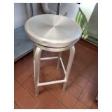 Set of 4 Silver Metal Bar Stools