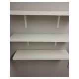 Set of 3 White Wall-Mounted Shelves with Metal Brackets