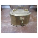 (LRF) Assorted Vintage Metal Items ...