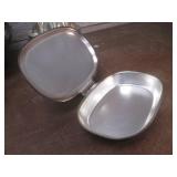 (LRF) Assorted Vintage Metal Items ...