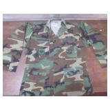 (K) Camo US Air Force Shirt Size Me...