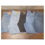 (K) 5 Pair of Jeans - Levis, Gap, W...