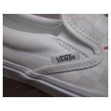 (K) Pair of Vans Off The Wall Slip-...