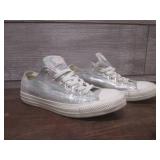 (K) Pair of Converse All Star Shoes...