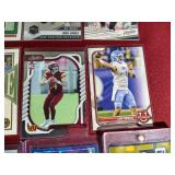 (15) QB Rookie Cards - Jones, Howell, Pickett