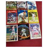 (30) Greg Maddux Cards