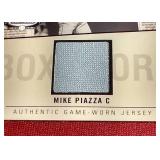 2003 Fleer Mike Piazza Game-Worn Jersey Card