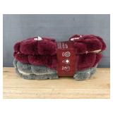 Brookstone Cozy Slipper Socks 2 Pack Ladies Size 7-9.5 - Brand New
