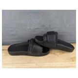 Pastry Recovery Slide Black Sandals, Kids Size XXS - Brand New