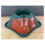 Oasis Christmas Tree Stand for Trees up to 6 ft - Brand New