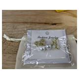 2 Pairs Brand New Fashion Pierced Earrings