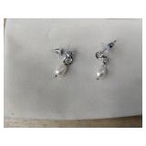 2 Pairs Brand New Fashion Pierced Earrings