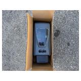 GOJO Soap Dispenser 2000 ml (new in box)