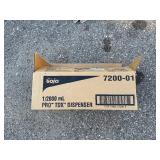 GOJO Soap Dispenser 2000 ml (new in box)