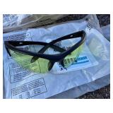 New Uvex Instinct Scratch-Resistant Safety Glasses/Amber Lens (Qty 4)