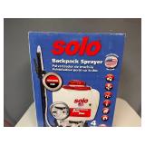 Solo Backpack Sprayer 4 Gallons - New in Package