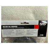 Pair of SAS Deluxe Gel Kneedpads