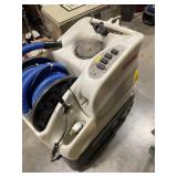 King Cobra 1200 Portable Extractor (#1) (593401)