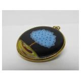 Beautiful Hand Made Art Glass Round Tree Pendant