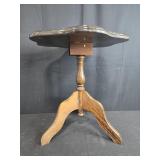 Vintage Wooden Accent Table with Scalloped Edge