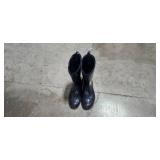 Collection of Pairs of Shoes Including Boots, Sneakers, and Slip-Ons - mostly SZ 7