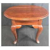 Wooden Oval Side Table with Queen Anne Legs