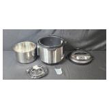 Instant Pot DUO60 6-Quart Electric Pressure Cooker with Accessories