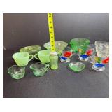 Jadeite, Uranium & Collection of Vintage Depression Glass Creamers, Bowls, Miniatures and Shaker