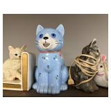 Collection of Vintage Animal Figurines and Novelty Lamps