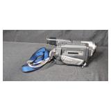 Sony Handycam MiniDV Camcorder with Carl Zeiss 40x Optical Zoom, Battery, Charger, and Case
