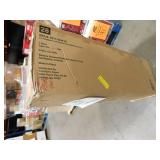 7.5ft alderwood scotch pine Holliday Tree