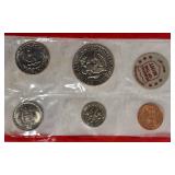 1972 Uncirculated Coin Set! A total of 11 coins included, both Philadelphia (P) and Denver (D) mint marks.