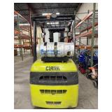 Clark C25C forklift. Hours: 8379
