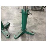 (3) Adjustable V-head Pipe Roller Stands