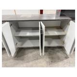 211” x 26” cabinets with counter top