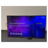 Vizio TV model V505-J09 with remote & wall mount