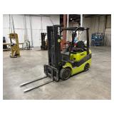 Clark C25C forklift. Hours: 8379