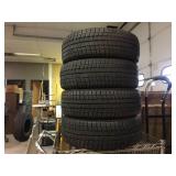 Set of 4 Michelin X-ICE 195/60R15 Tires