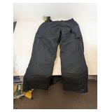 NEW OZARK TRAIL SNOWPANTS SIZE 36/38 (BLACK)