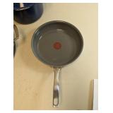 ASSORTED POT/PAN SET