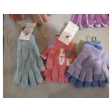NEW 8 Pair of Girls Winter Gloves