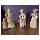 Vintage corn husk figurines