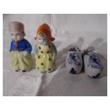 Netherlands salt and pepper shakers