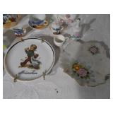 Assortment of decorative pieces