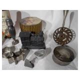 Metal decorative items