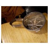 Vintage Metal Cookware & Baking Items